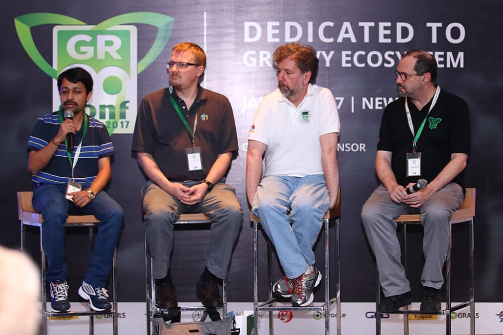 panel-discussion-at-gr8conf-in
